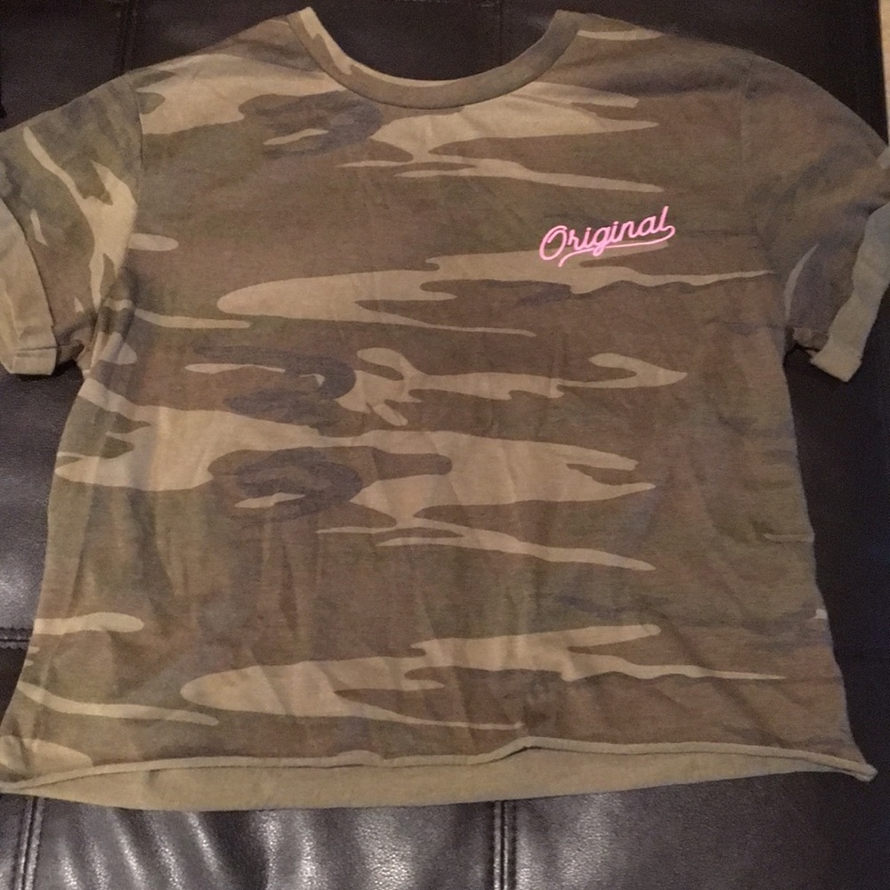 A camp shirt